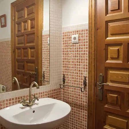 'el Mirador De Sotillo', Un Oasis De Confort Con Piscina Y Jacuzzis * Sotillo de la Adrada